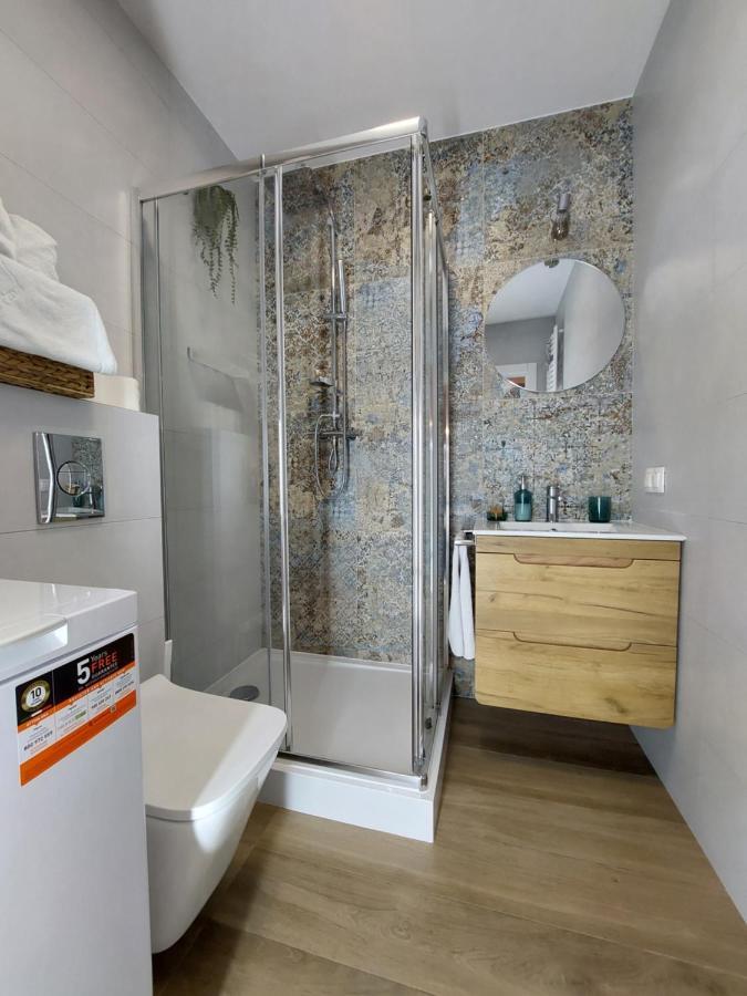 Mr - Limba Apartament *